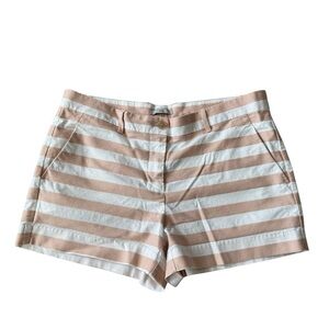 GAP Striped Shorts Cream & White Shorts Tailored Look 3inch inseam – Size 8